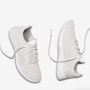 Allbirds Men's Tree Runners in Pale Blue(White Sole), Size 13